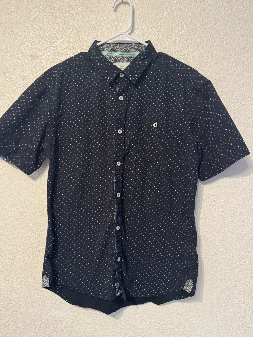 Level Ten Men's Modern Fit Short Sleeve Button-Up Geometricβ Black Shirt Size L